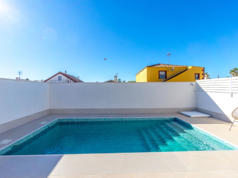 Living room in villa for sale in Torrevieja