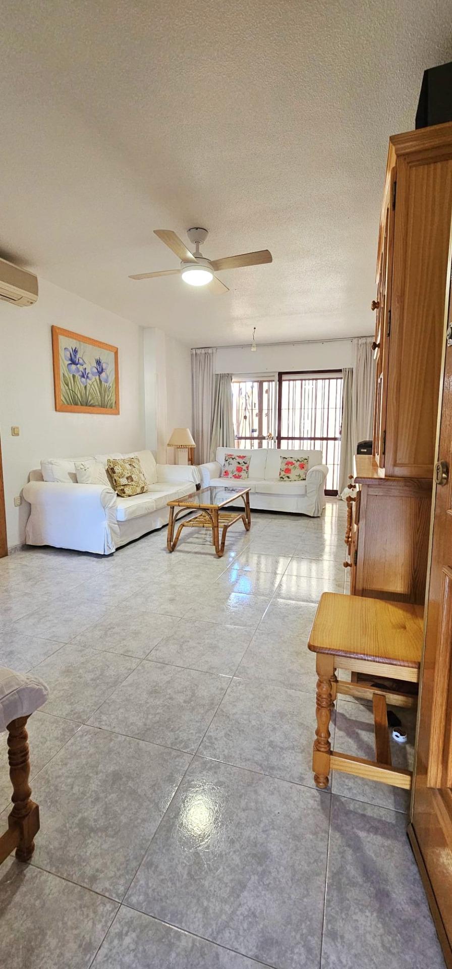Bedroom in apartment for sale in Santiago de la Ribera