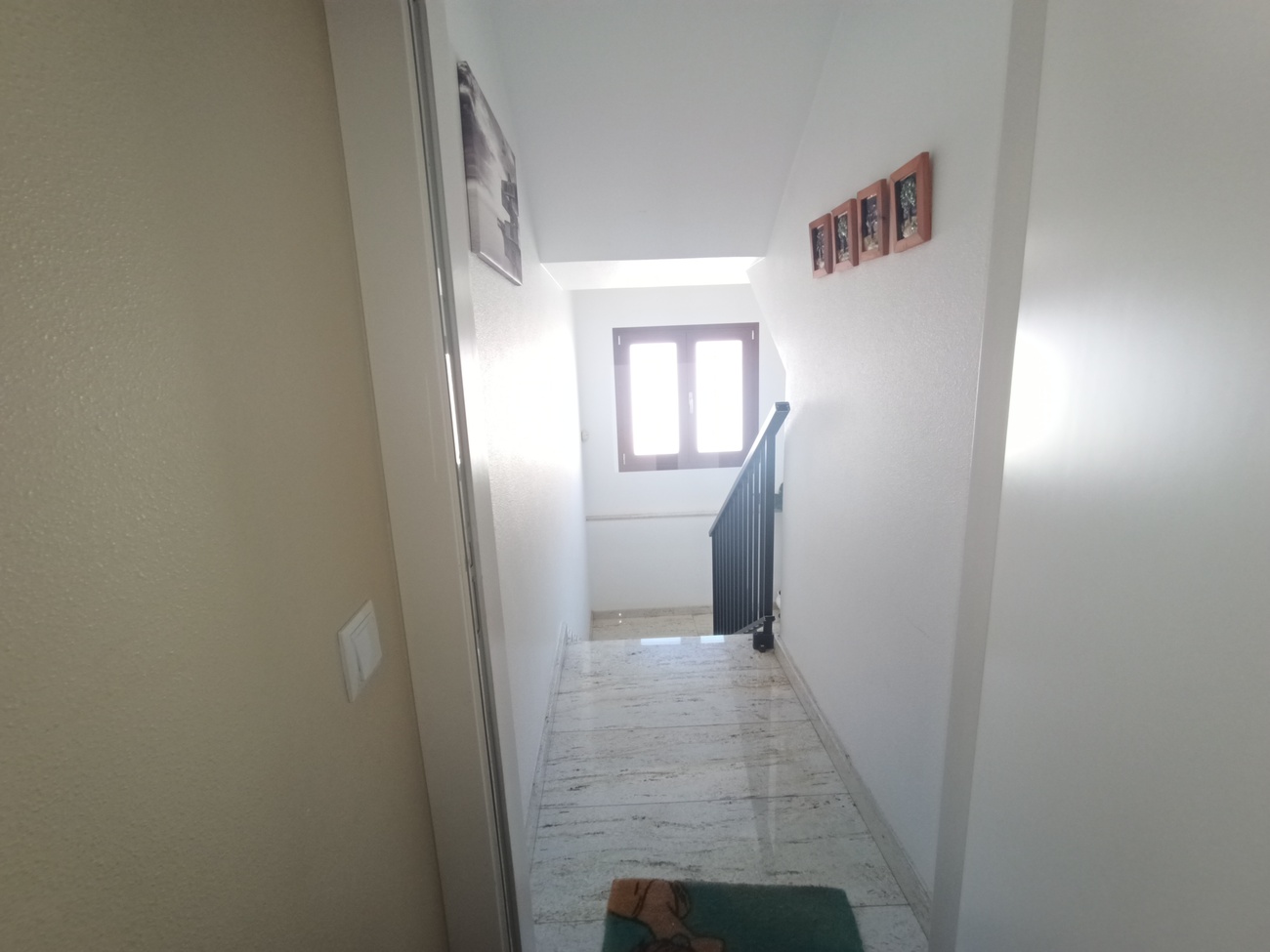 Living room in terraced for sale in Roldan
