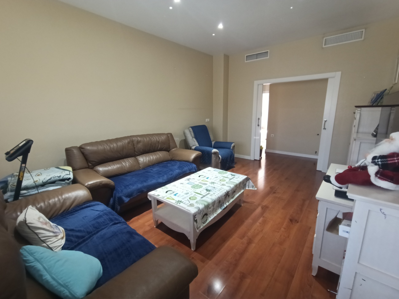 Master bedroom in terraced for sale in Roldan