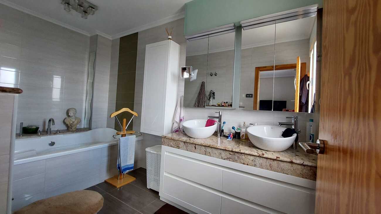 Pool area in villa for sale in Abanilla