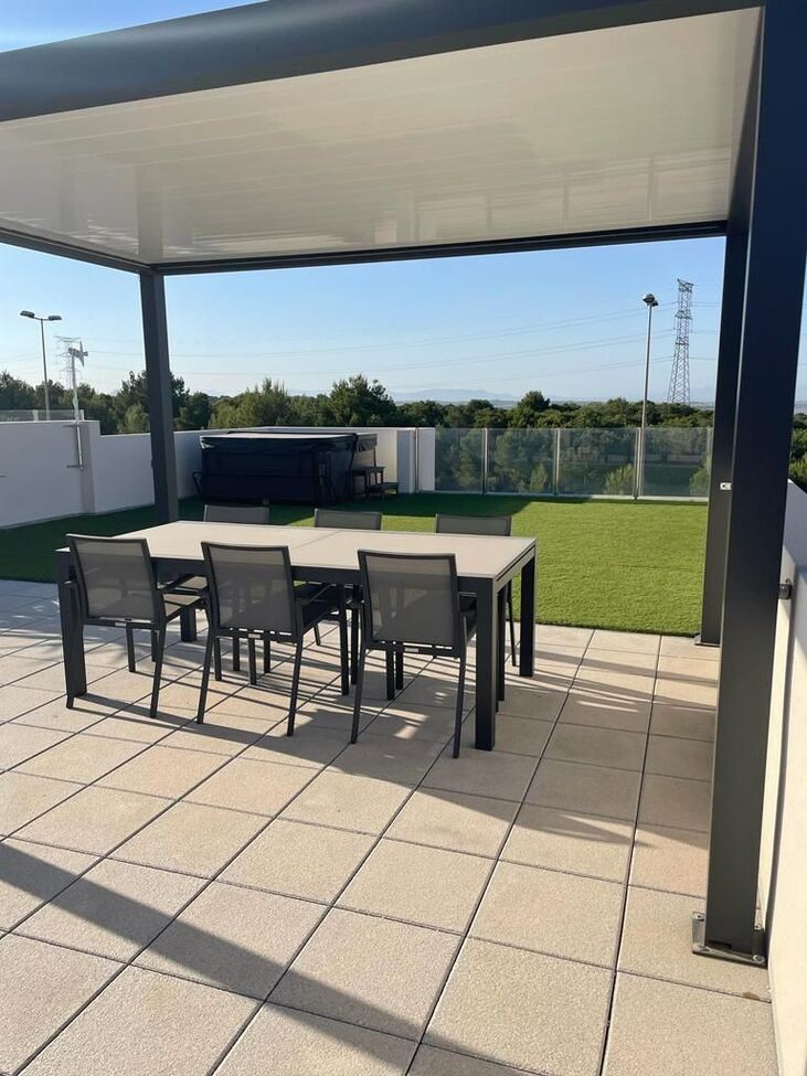 Exterior view in villa for sale in Villamartin