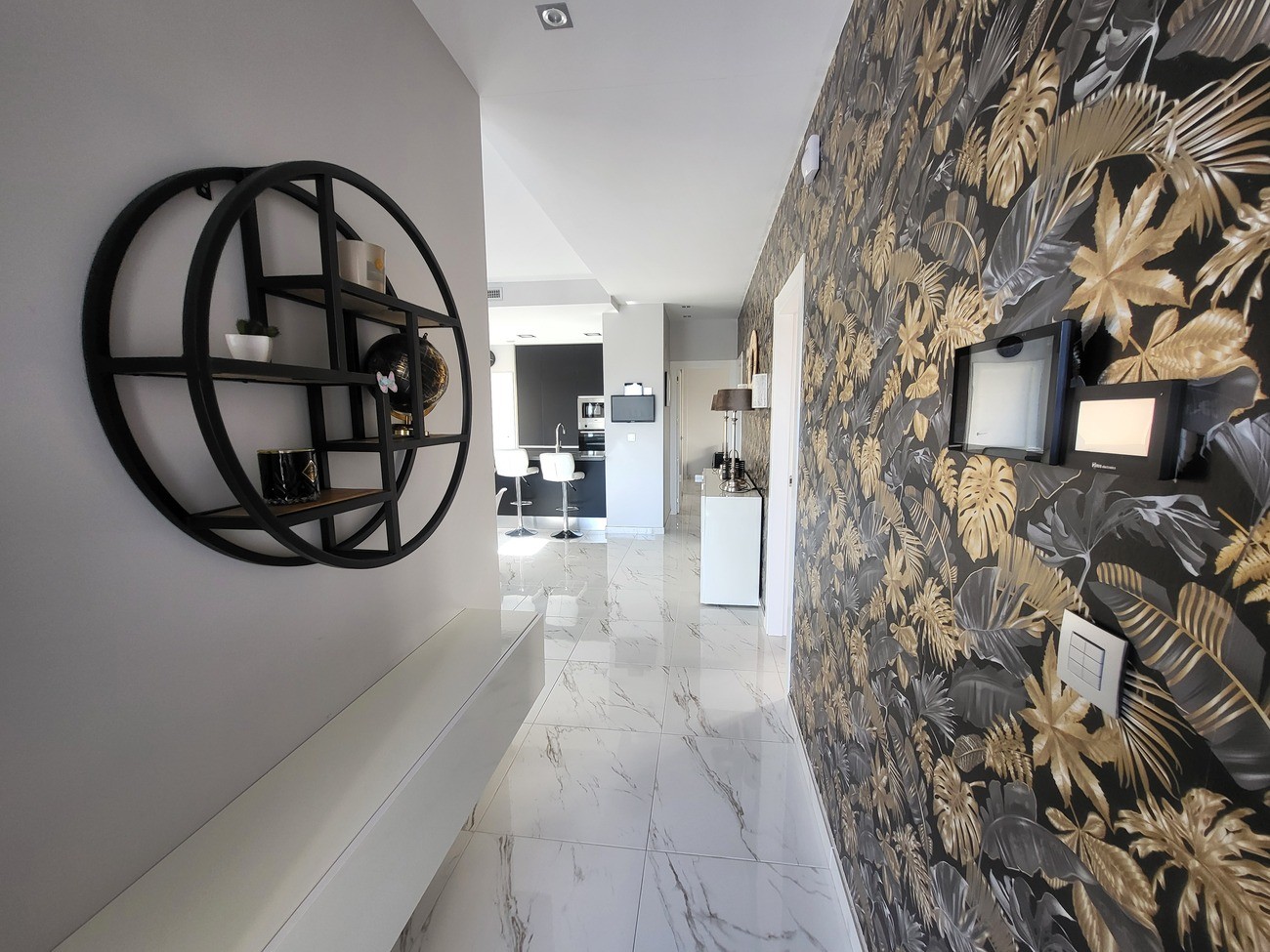 Bedroom in villa for sale in Villamartin