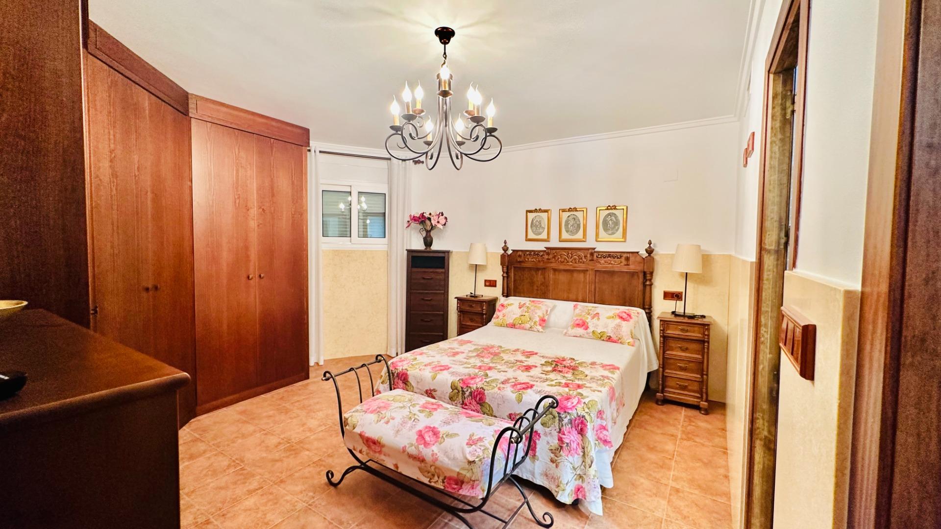 Kitchen in villa for sale in Orihuela