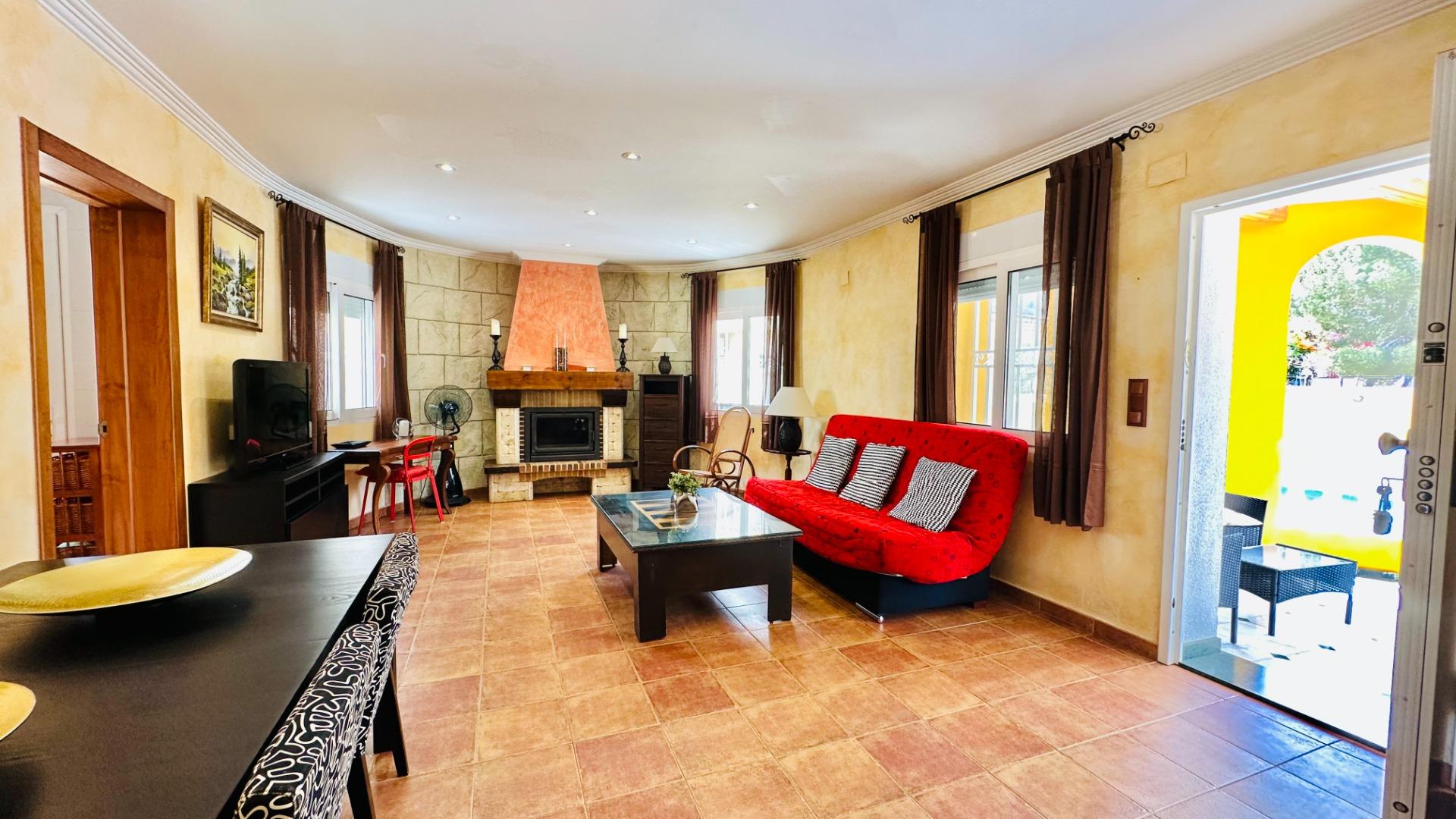 Exterior view in villa for sale in Orihuela