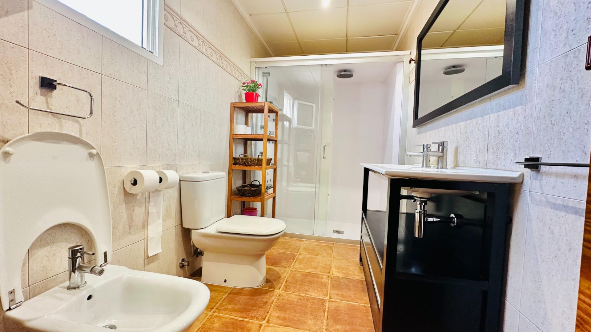 Garden in villa for sale in Orihuela