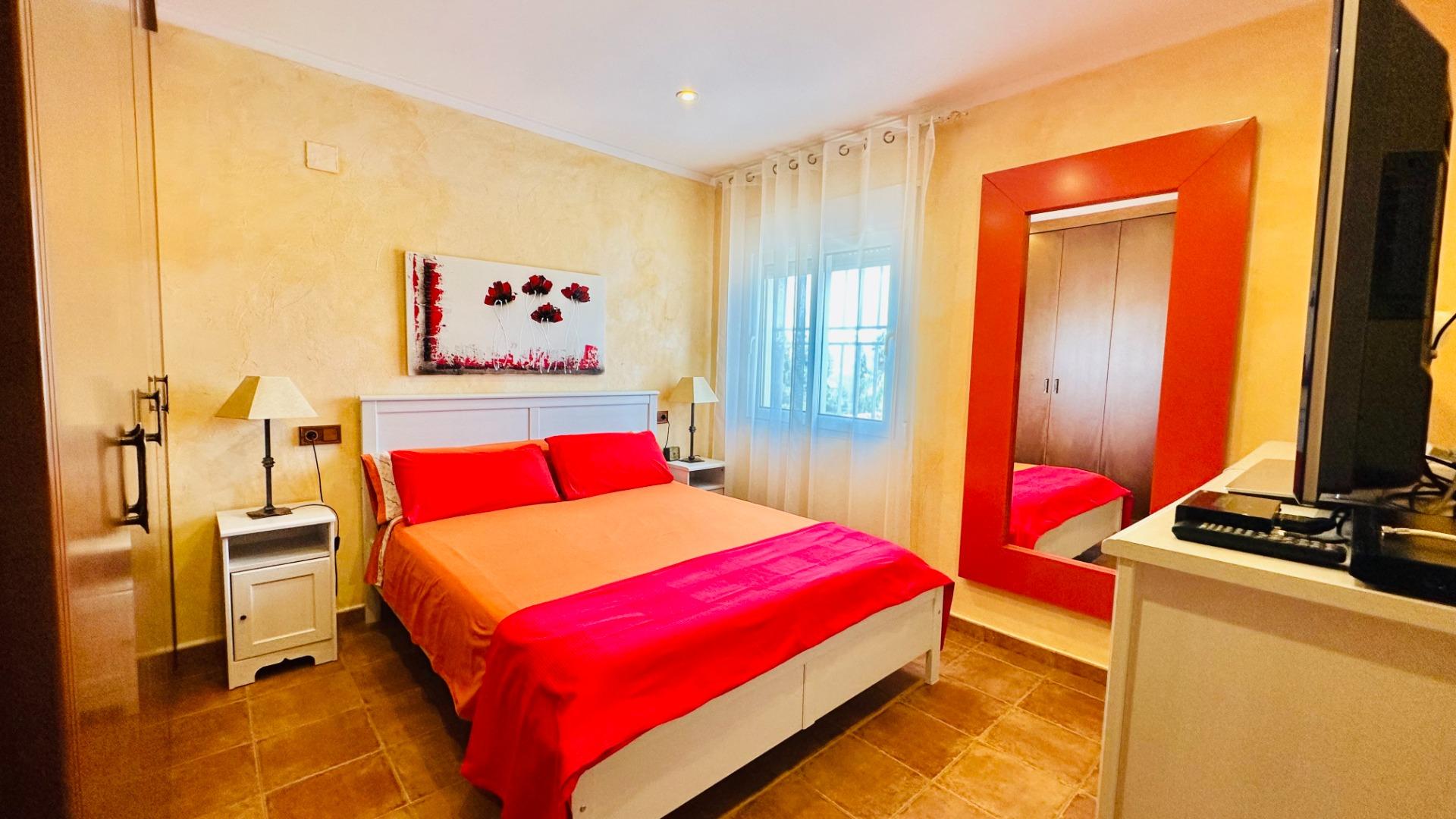 Dining area in villa for sale in Orihuela