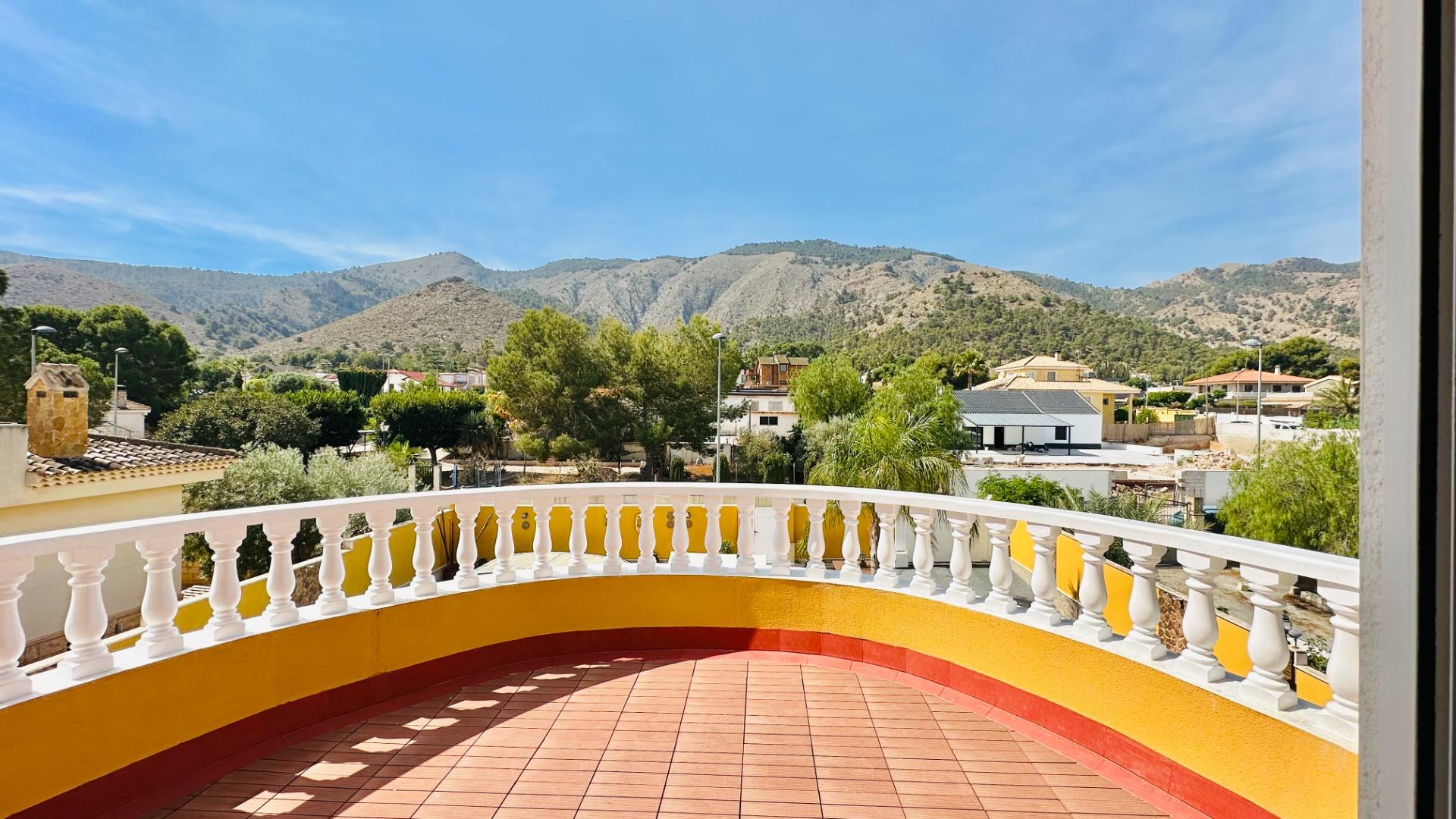 Living room in villa for sale in Orihuela