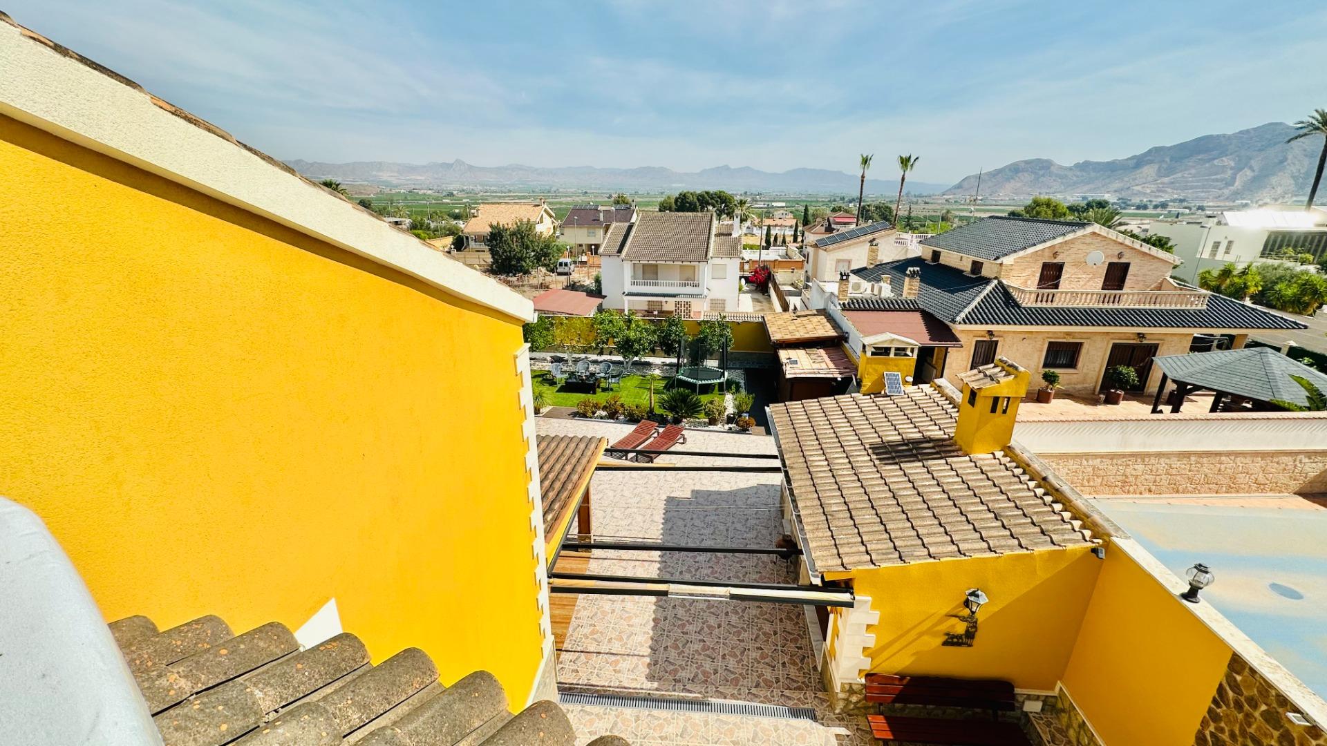Terrace in villa for sale in Orihuela