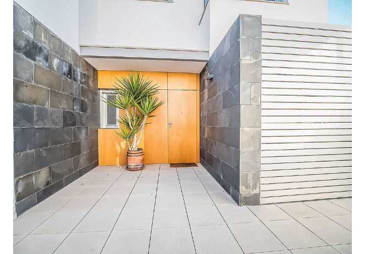 Master bedroom in terraced for sale in Guardamar del Segura