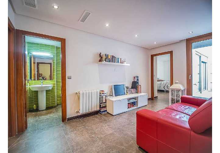 Master bedroom in terraced for sale in Guardamar del Segura