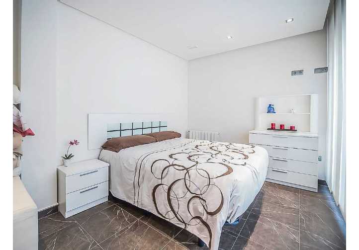 Bedroom in terraced for sale in Guardamar del Segura