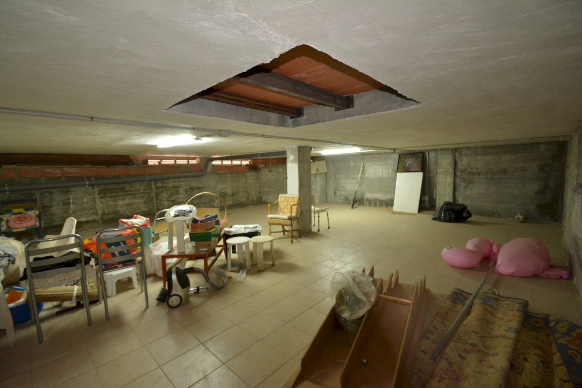 Kitchen in villa for sale in Guardamar del Segura