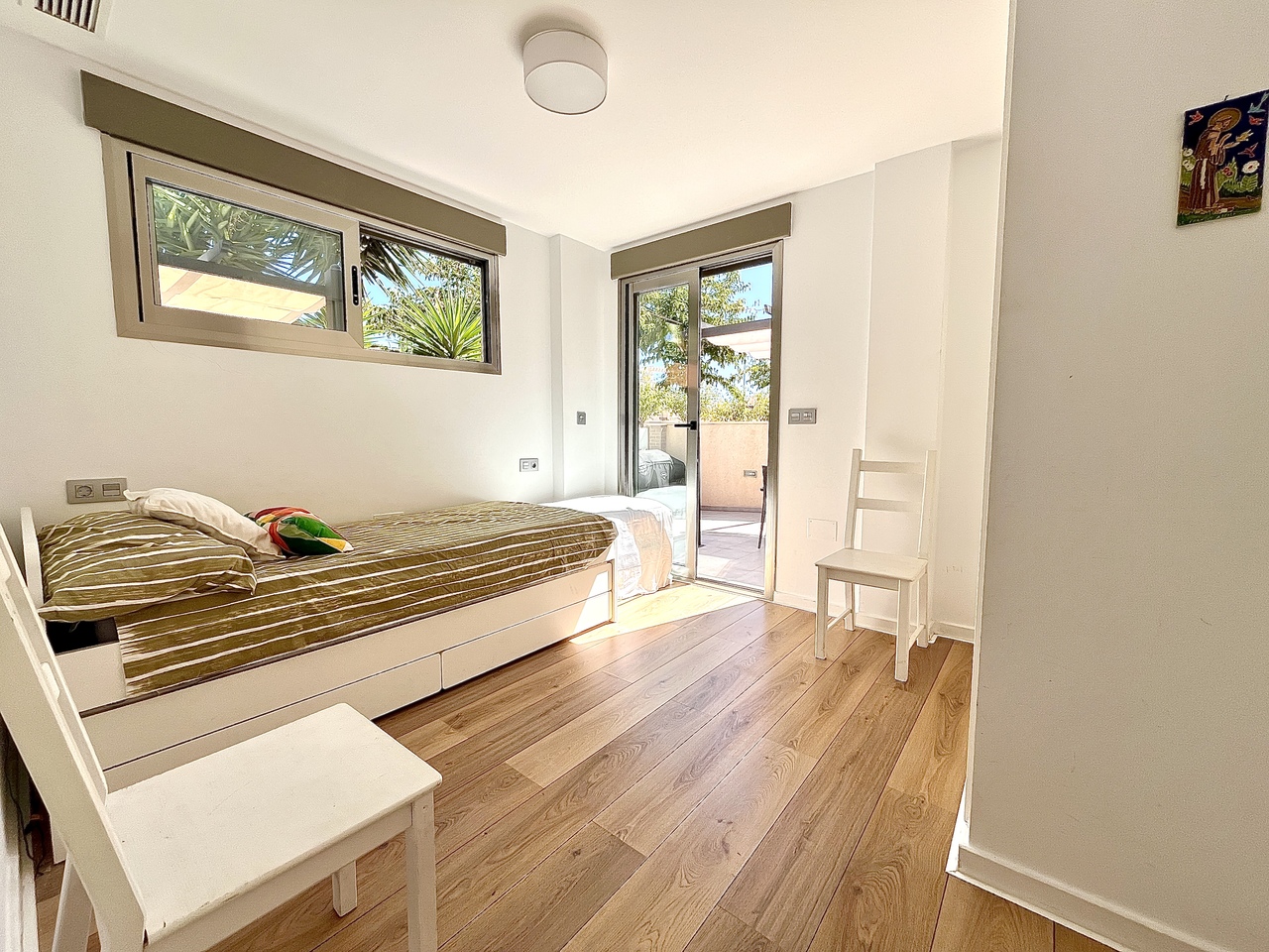 Dining area in villa for sale in Torre de La Horadada