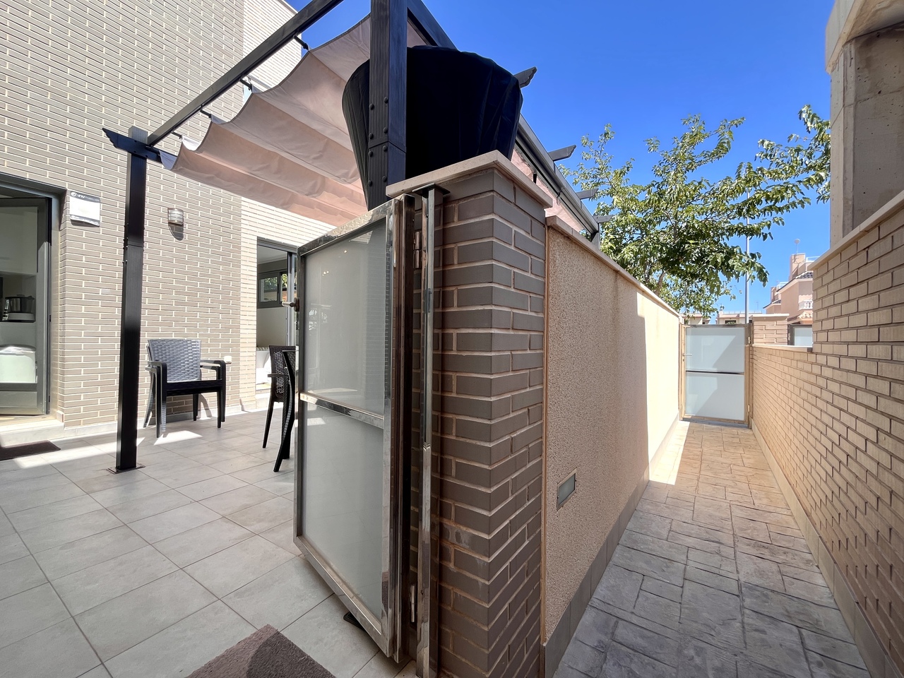 Exterior view in villa for sale in Torre de La Horadada