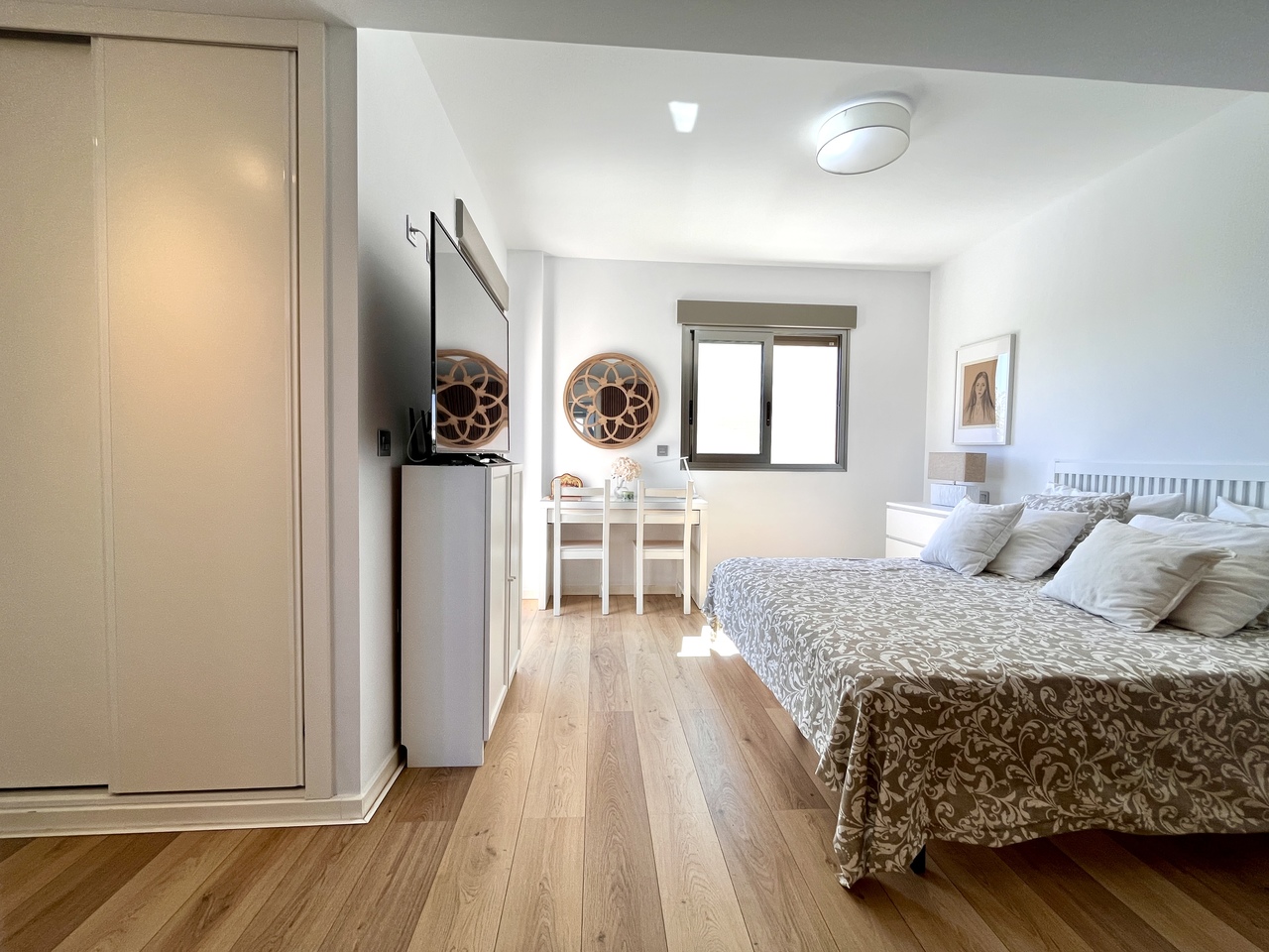 Bedroom in villa for sale in Torre de La Horadada