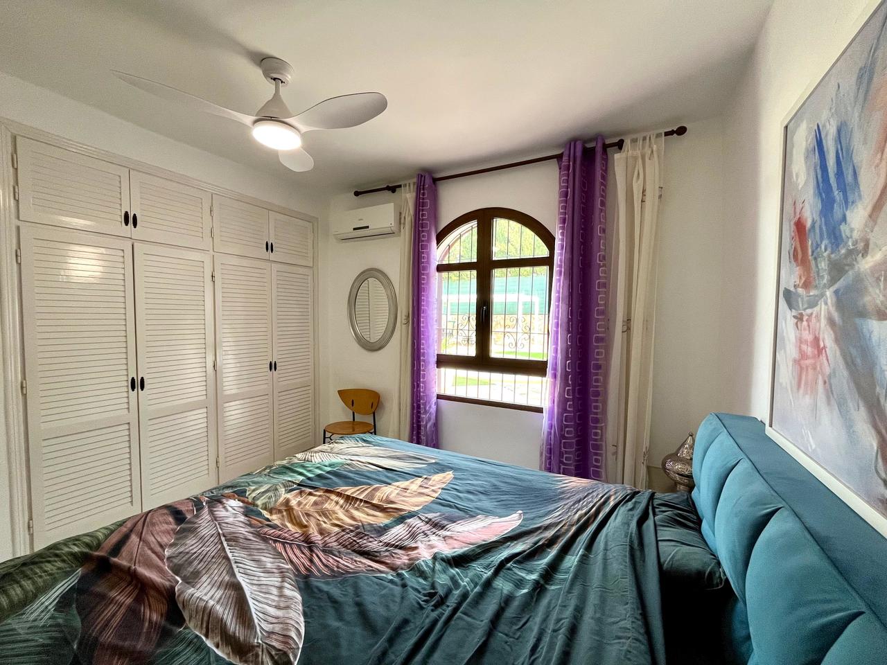 Living room in villa for sale in Villamartin