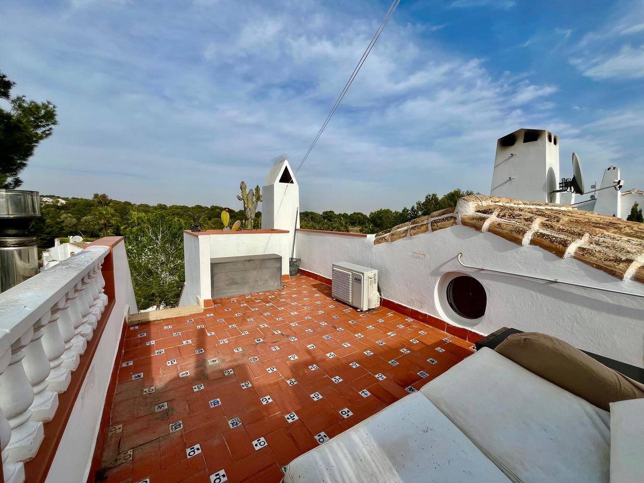 Living room in villa for sale in Villamartin