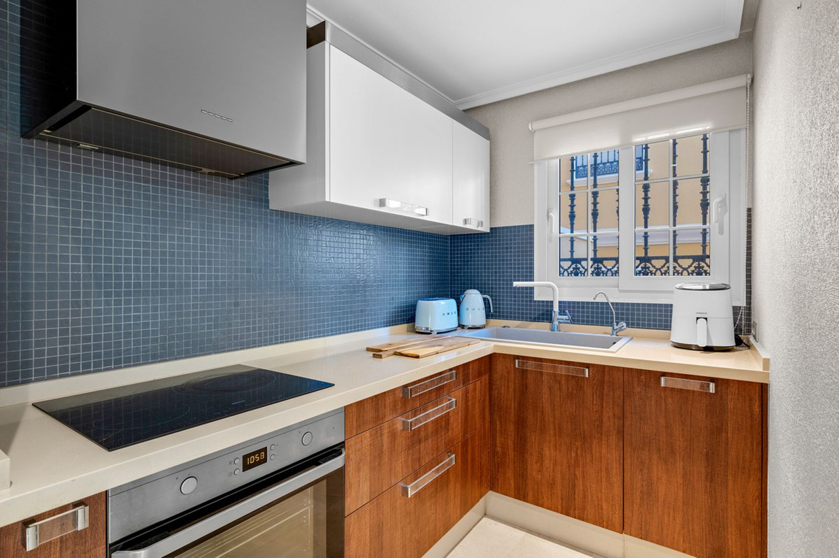 Bathroom in apartment for sale in Cabo Roig