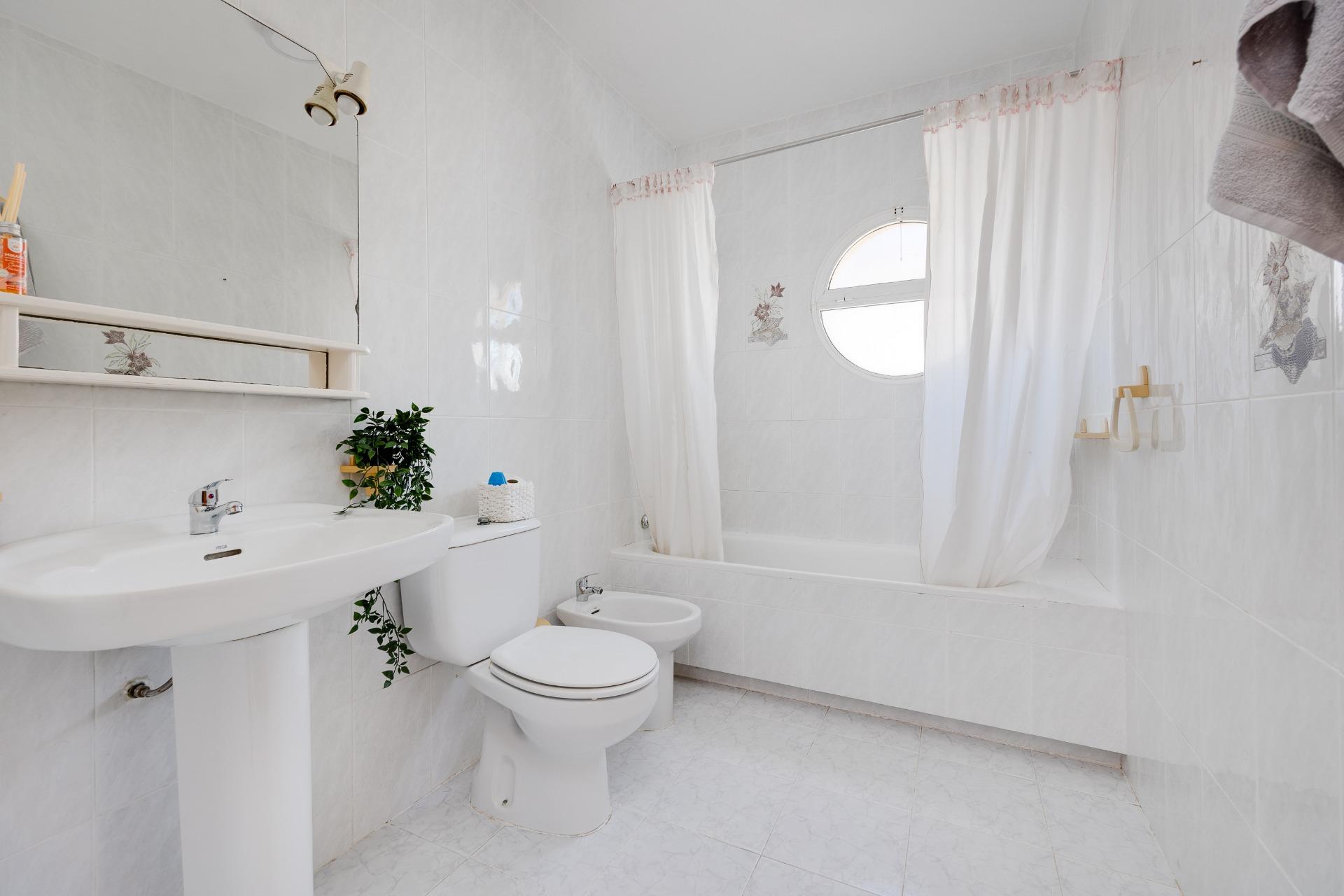 Kitchen in terraced for sale in Torrevieja