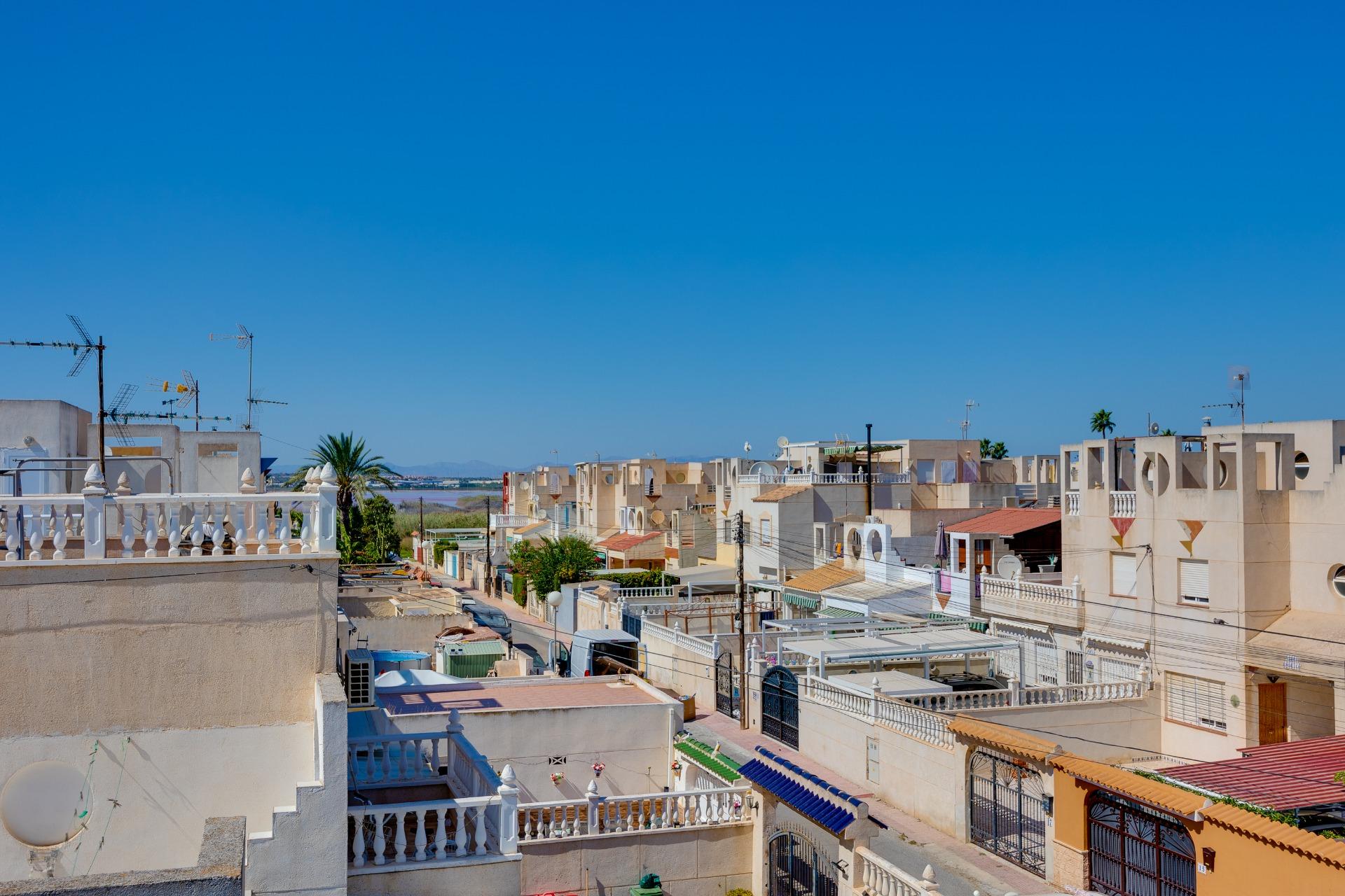 Bathroom in terraced for sale in Torrevieja
