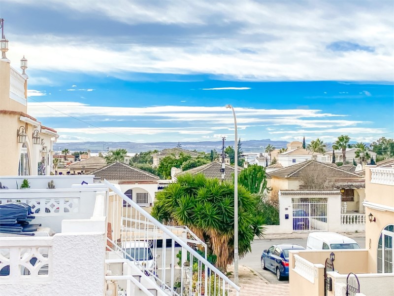 Kitchen in bungalow for sale in Torrevieja