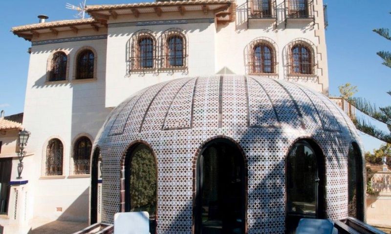 Bathroom in villa for sale in Orihuela Costa