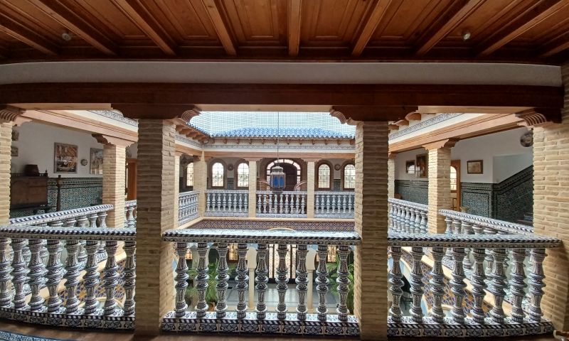 Garden in villa for sale in Orihuela Costa