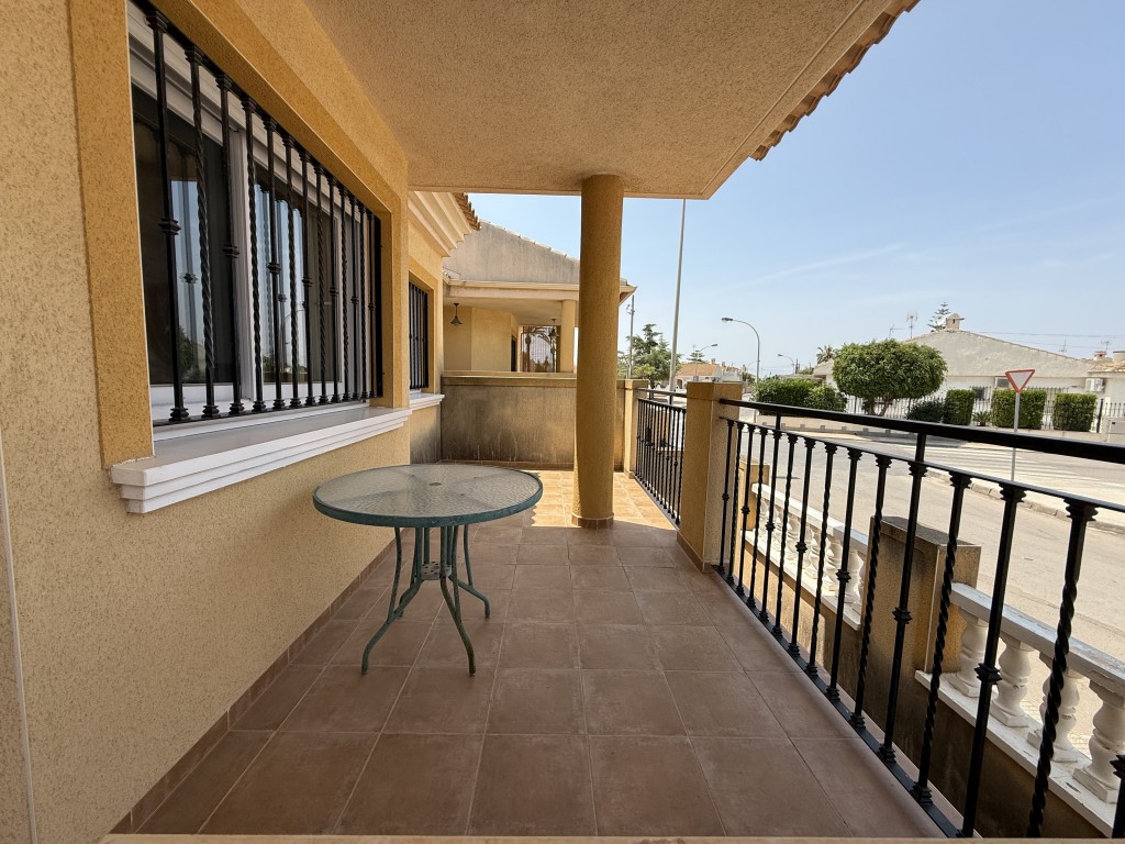 Kitchen in bungalow for sale in La Puebla
