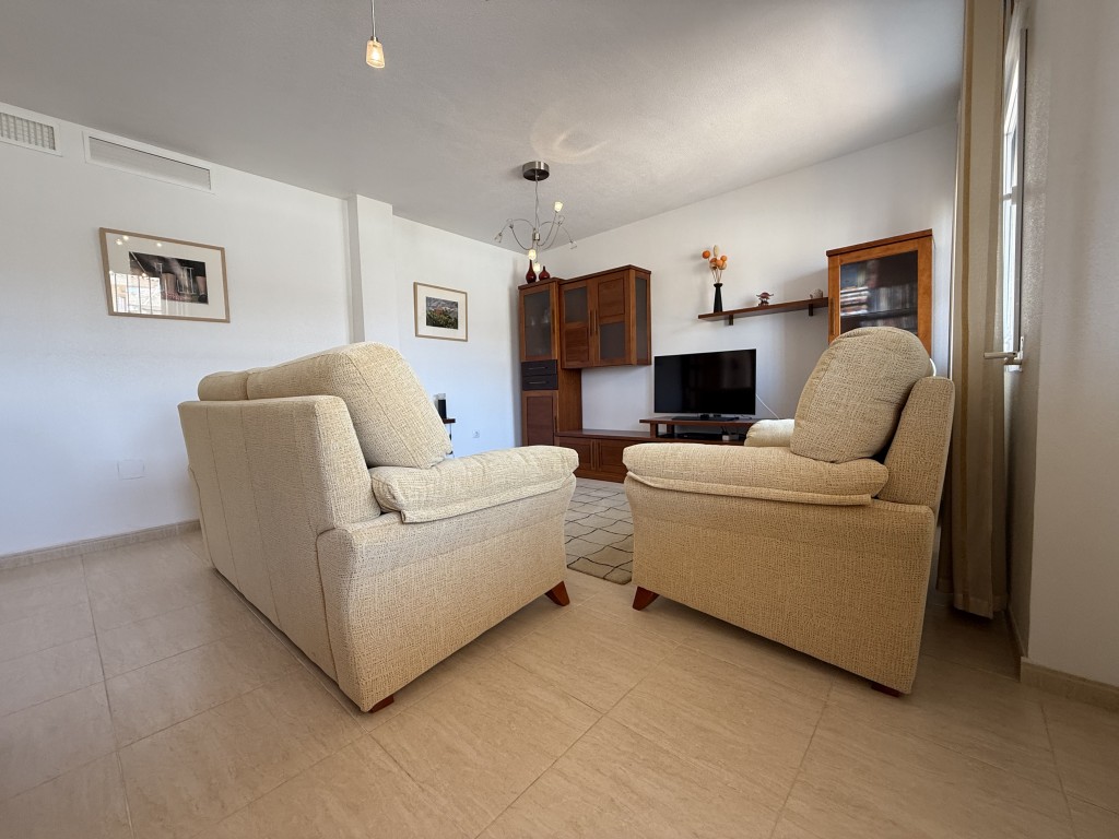 Garden in bungalow for sale in La Puebla