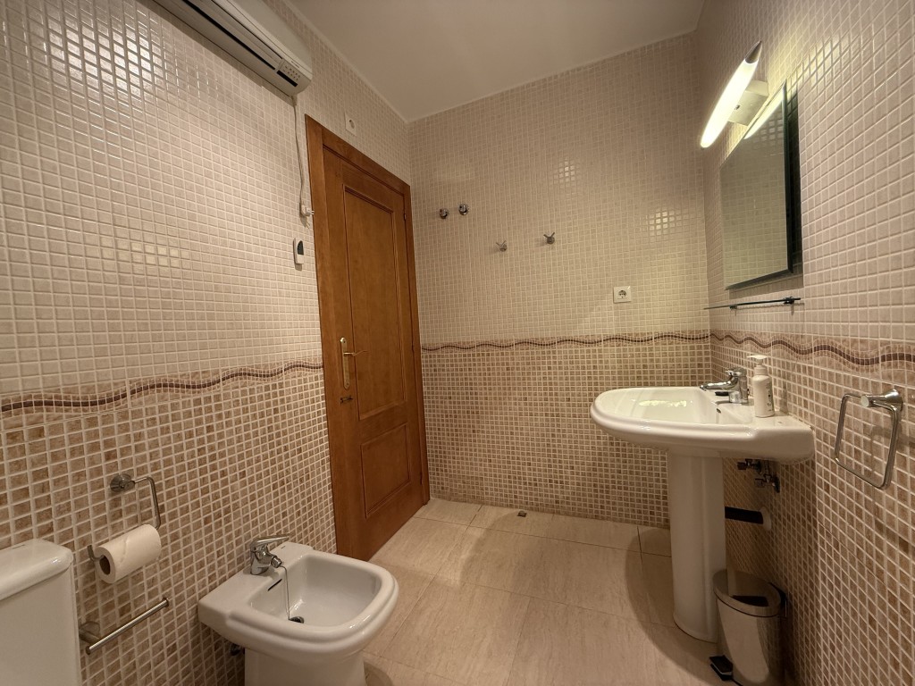 Bedroom in bungalow for sale in La Puebla