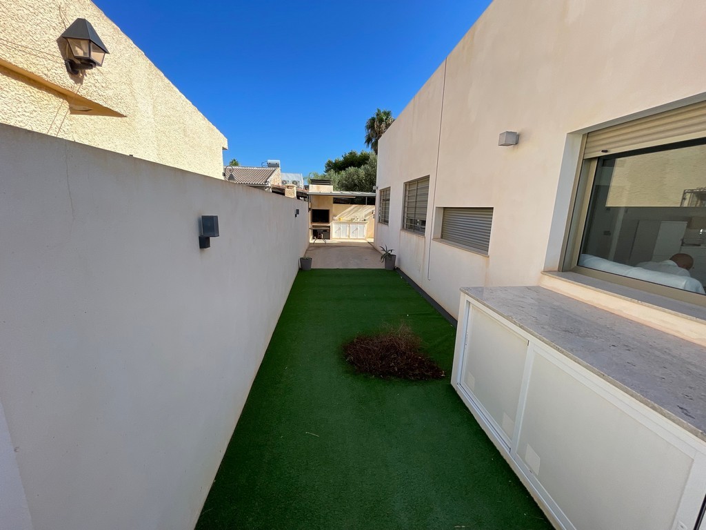 Dining area in villa for sale in Mar de Cristal
