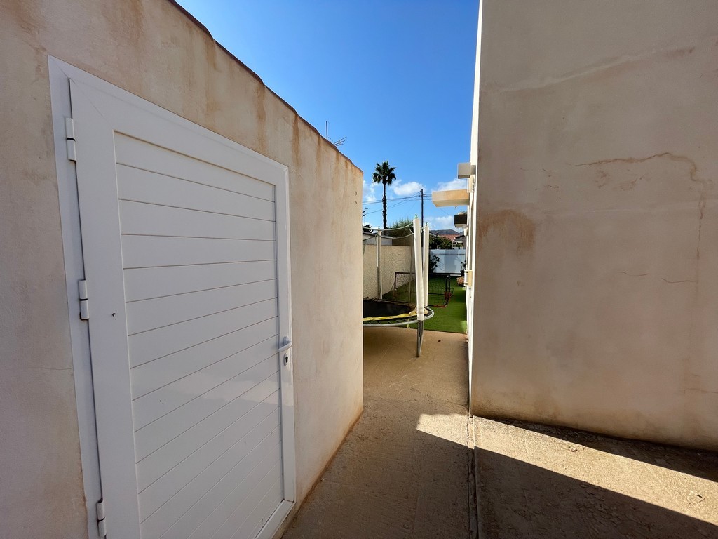 Kitchen in villa for sale in Mar de Cristal