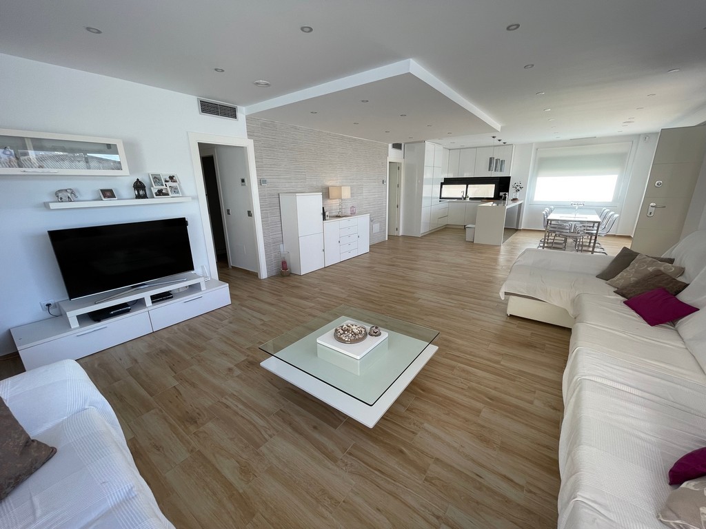 Bathroom in villa for sale in Mar de Cristal