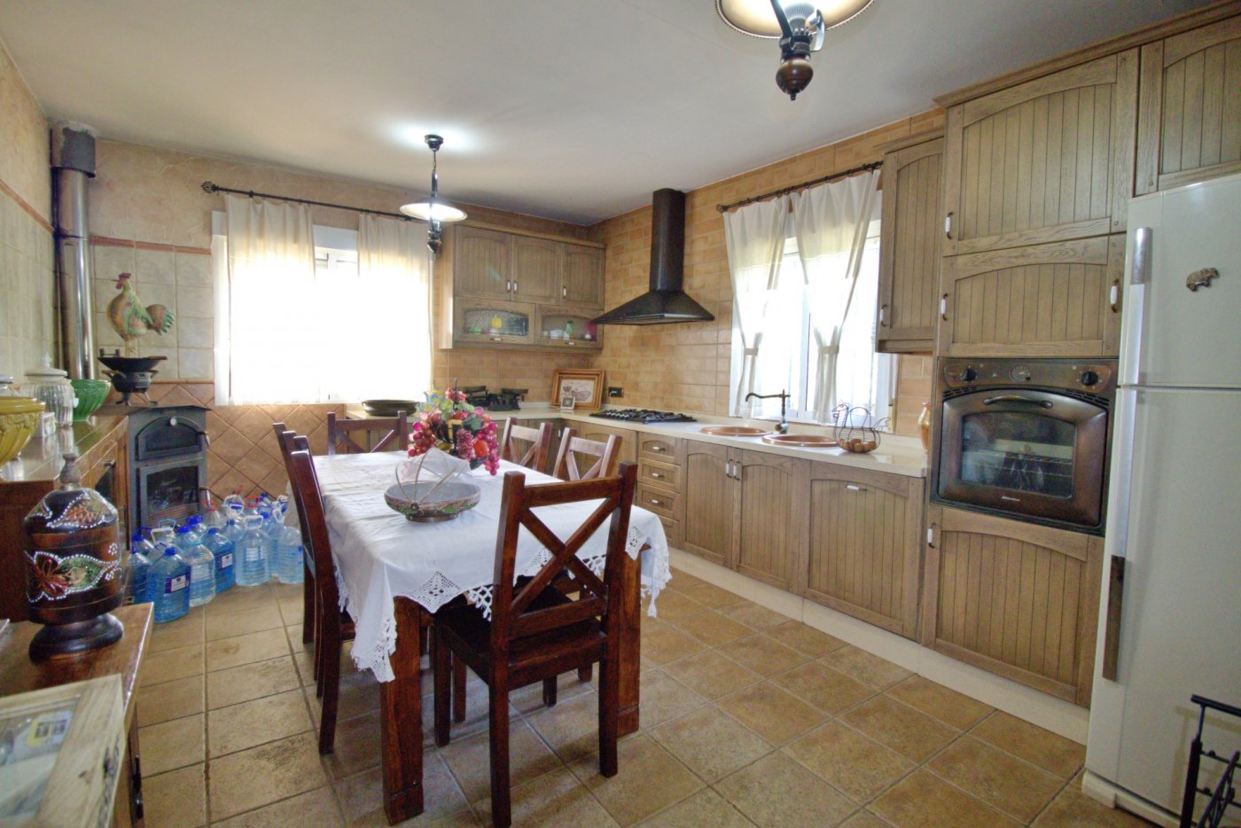 Kitchen in villa for sale in Elche Pedanías