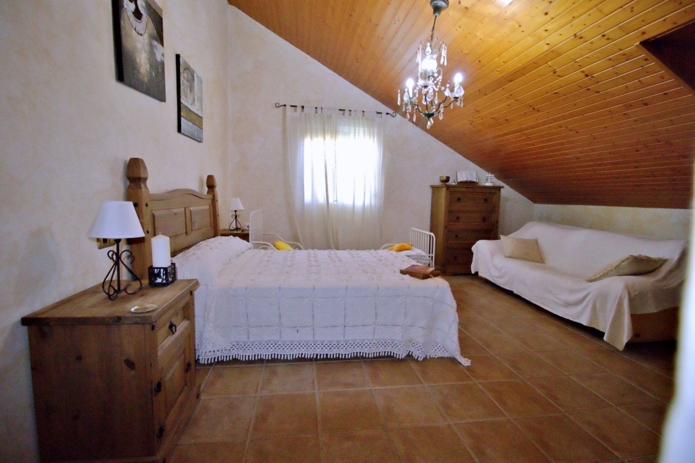 Garden in villa for sale in Elche Pedanías