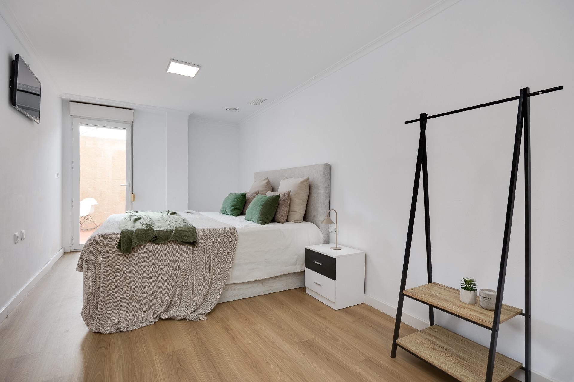 Kitchen in apartment for sale in Torrevieja
