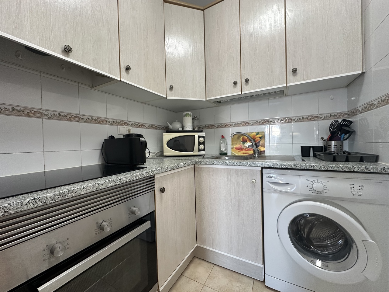 Kitchen in apartment for sale in La Zenia