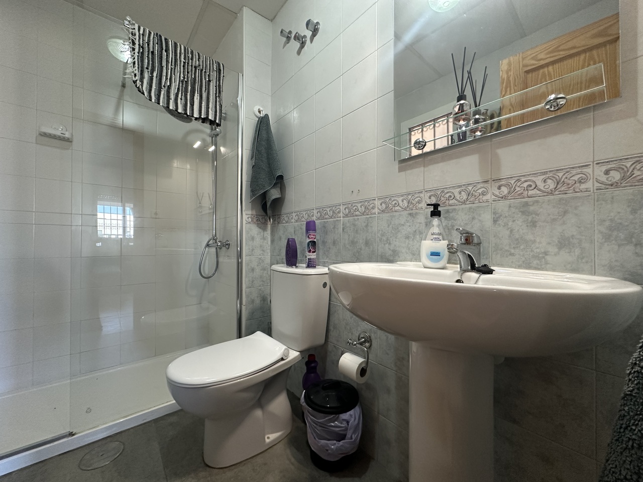 Bedroom in apartment for sale in La Zenia