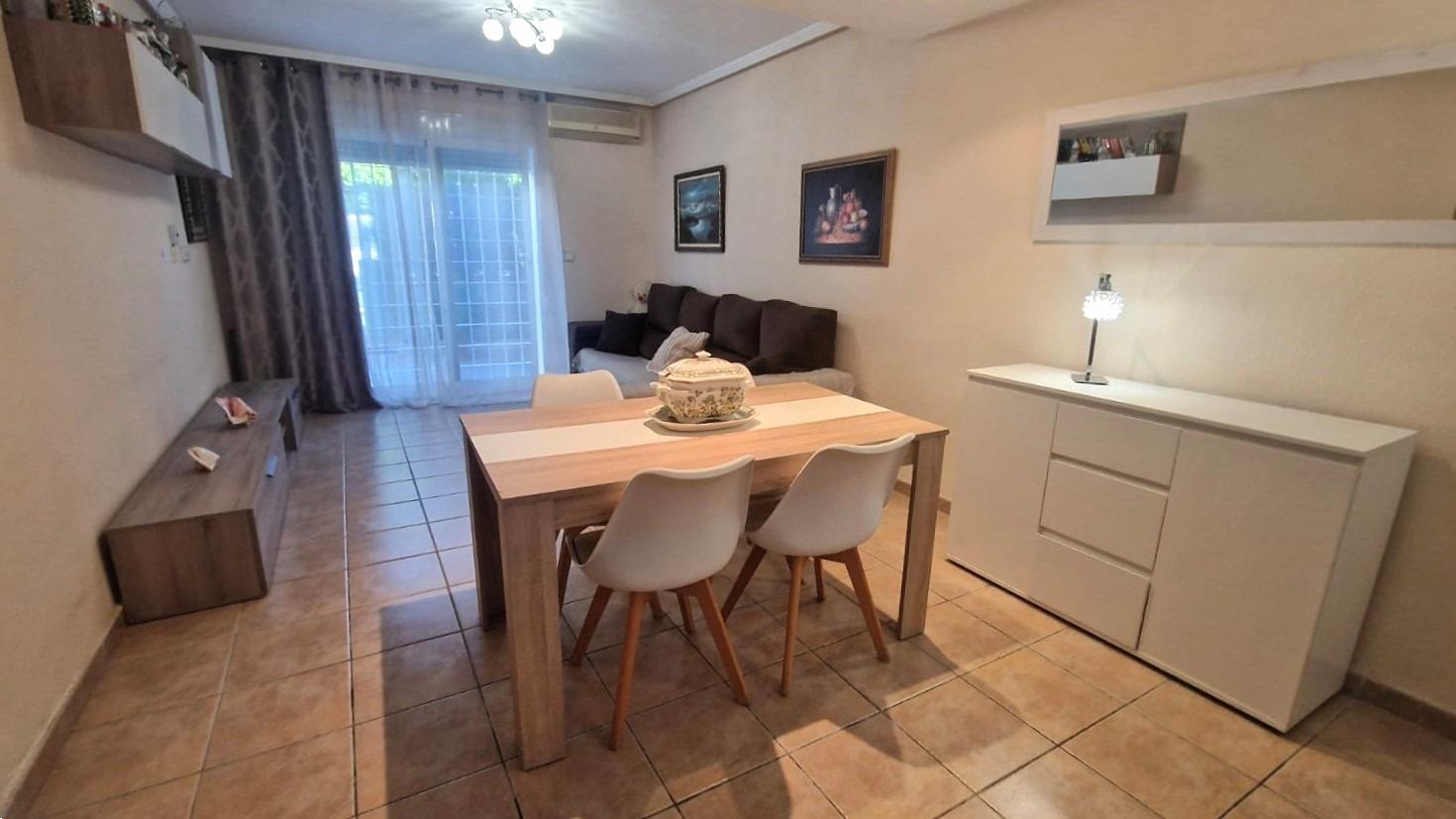 Spacious two floors semi-detached house in very good condition in a beautiful Residential in Aguas N