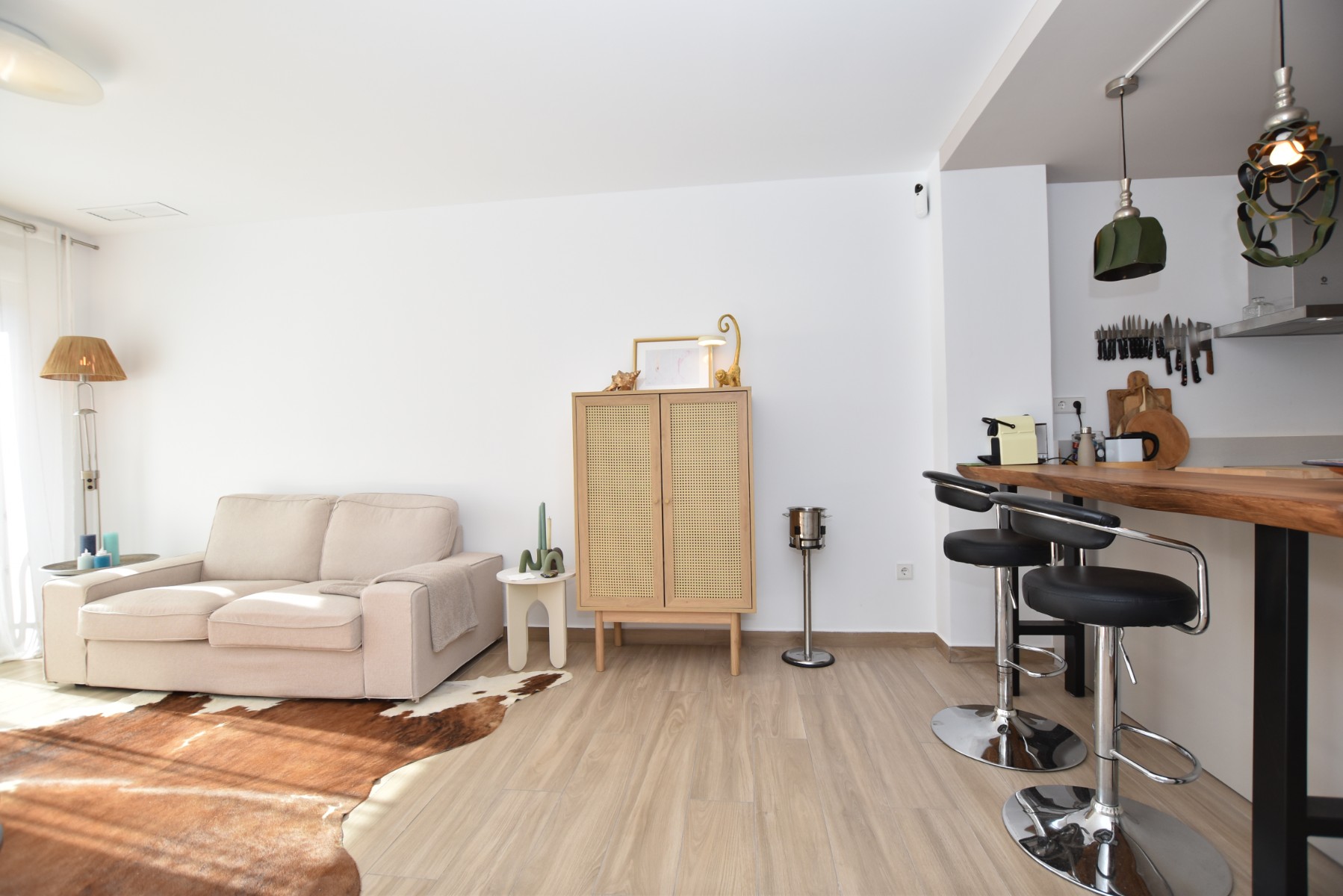 Master bedroom in apartment for sale in Vistabella Golf Entre Naranjos