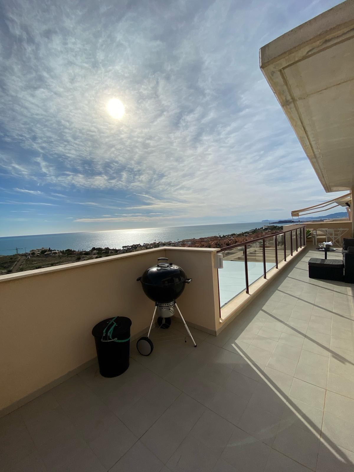 Garden in penthouse for sale in Cartagena