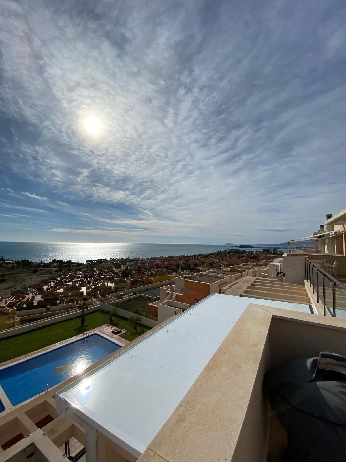 Dining area in penthouse for sale in Cartagena