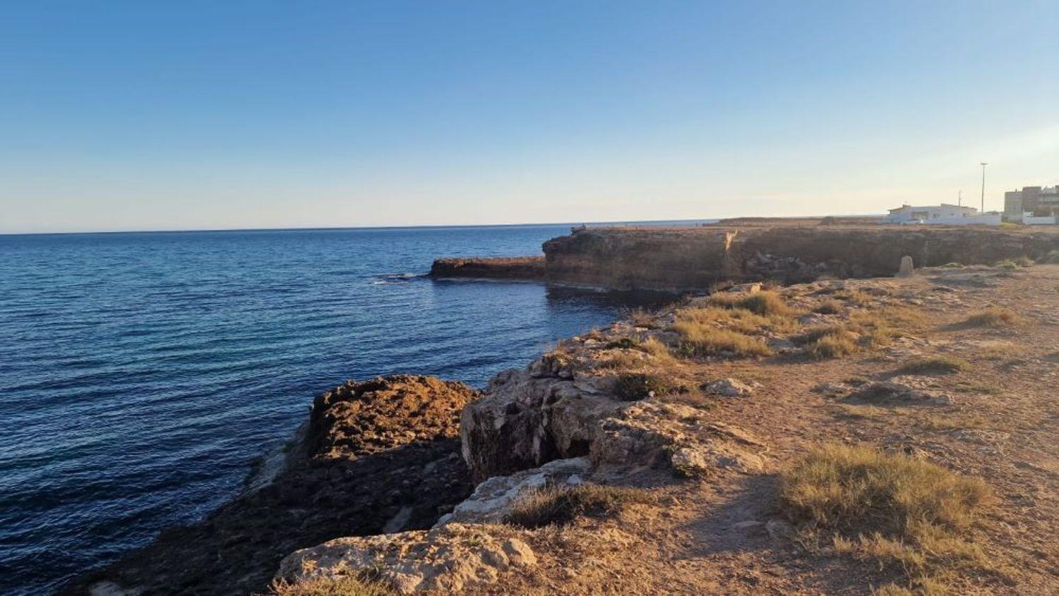 Master bedroom in apartment for sale in Torrevieja
