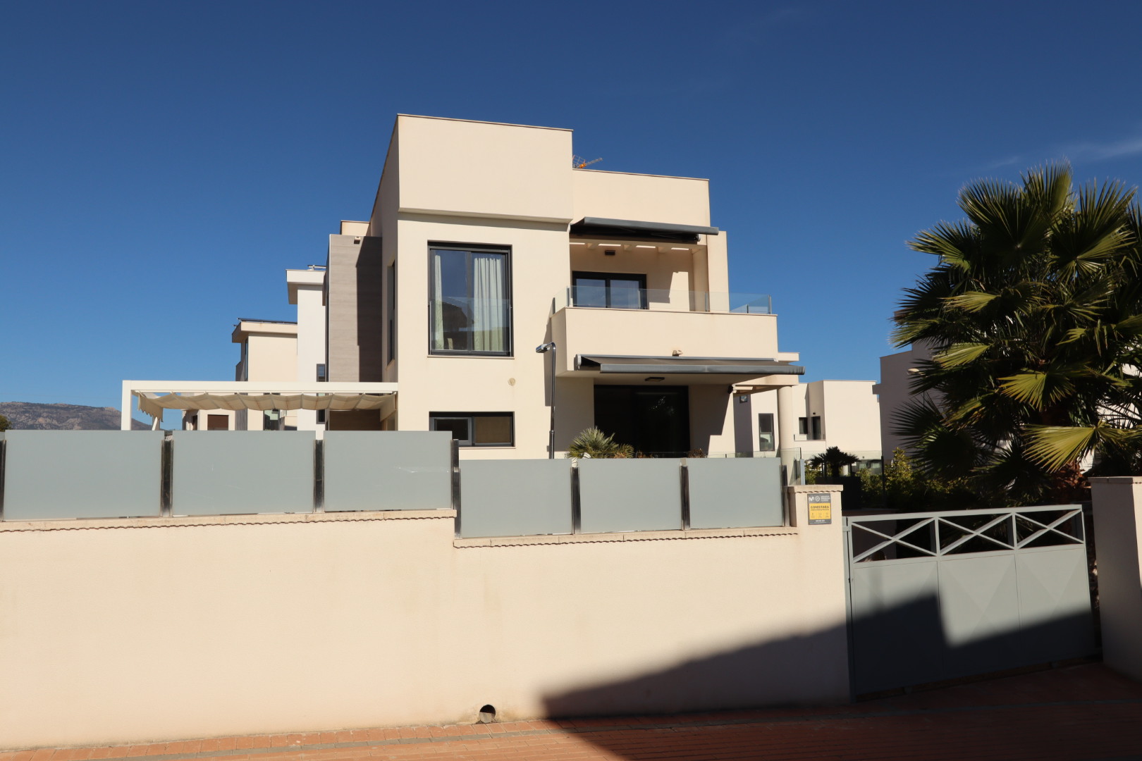Terrace in villa for sale in la Nucia
