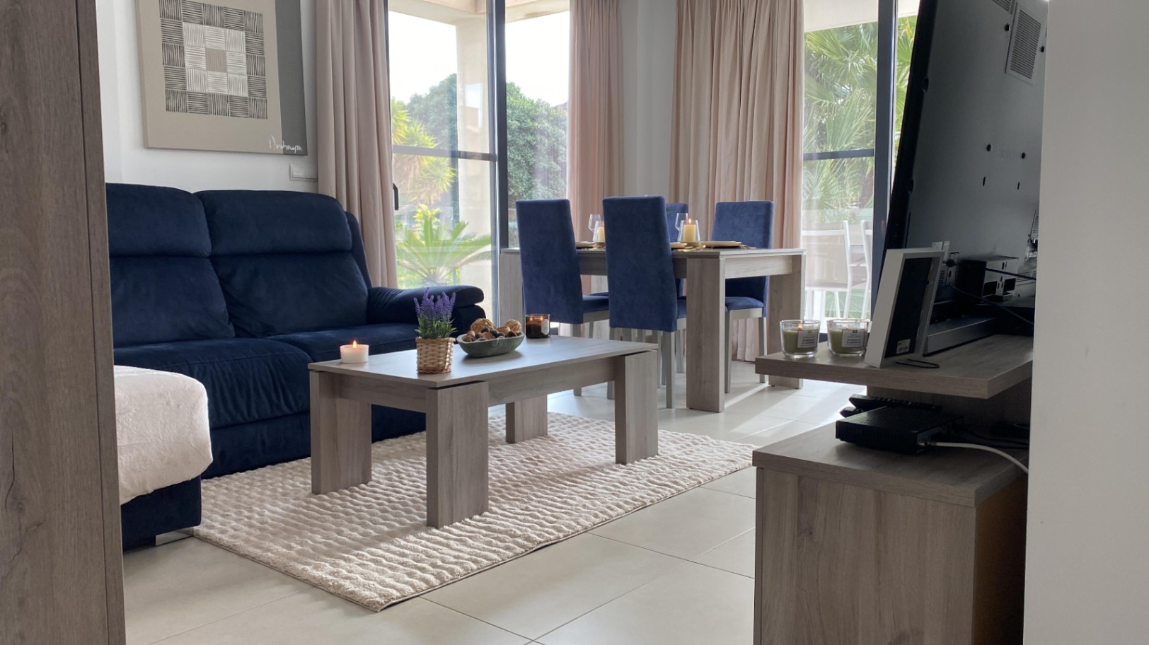 Master bedroom in villa for sale in la Nucia