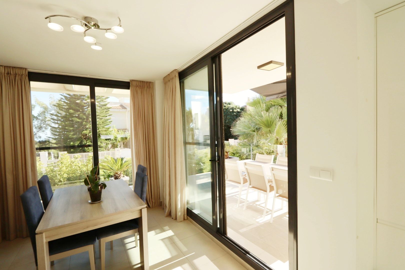 Exterior view in villa for sale in la Nucia