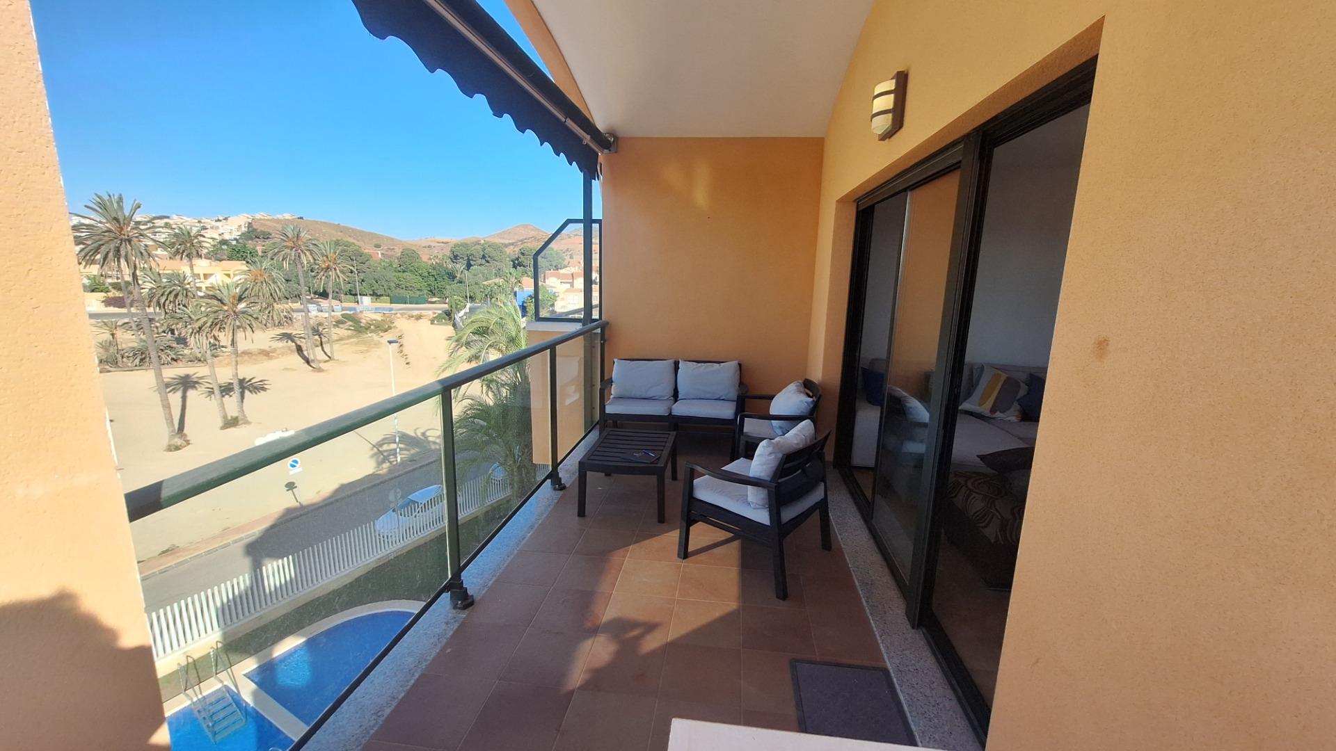 Dining area in penthouse for sale in Puerto de Mazarron