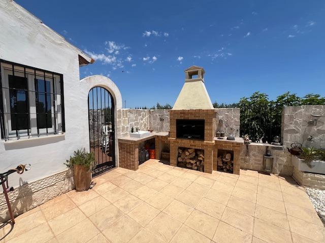 Dining area in villa for sale in Dolores