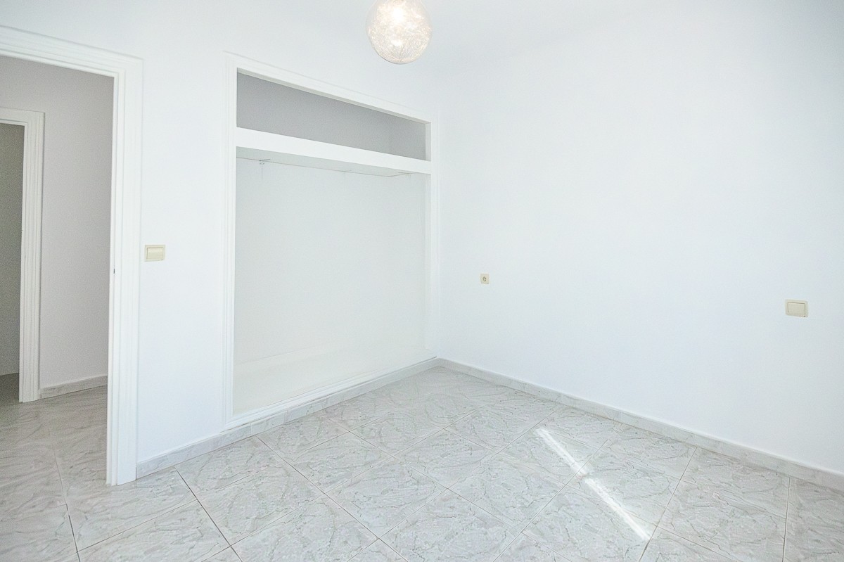 Dining area in villa for sale in San Miguel de Salinas